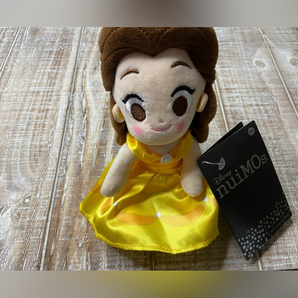 NWT 🆕 nuiMOs Disney Belle Set - Picture 12 of 13